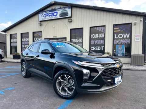 Black 2025 CHEVROLET TRAX LT for sale in Crown Point, IN