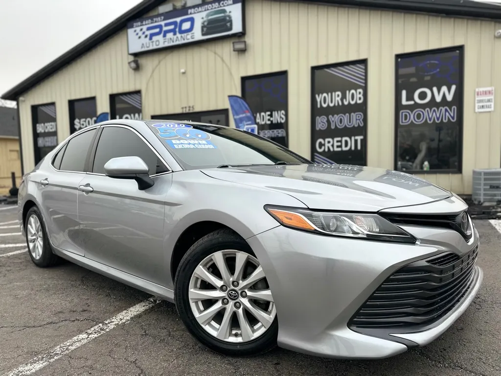 Elegant 2019 Camry Le For Sale Images