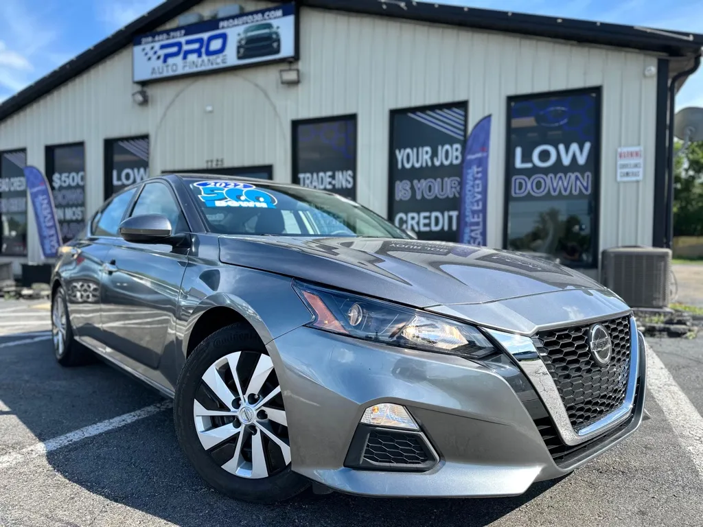Gray 2022 NISSAN ALTIMA 2.5 S for sale in Crown Point, IN
