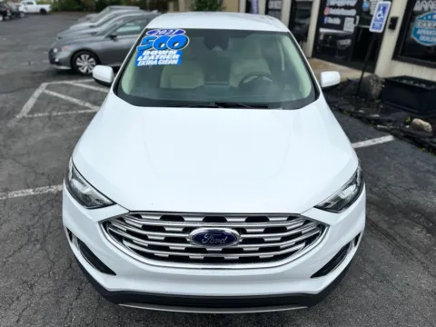 More photos of 2021 FORD EDGE SEL at Pro Auto Finance, IN