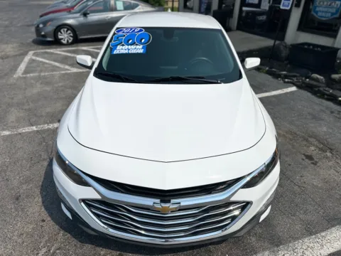 More photos of 2019 CHEVROLET MALIBU LT at Pro Auto Finance, IN