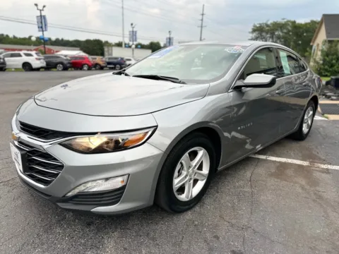More photos of 2024 CHEVROLET MALIBU LT at Pro Auto Finance, IN