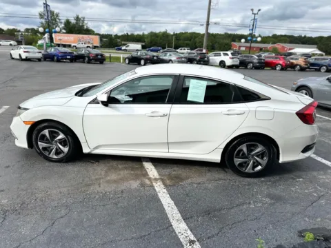 More photos of 2021 HONDA CIVIC LX at Pro Auto Finance, IN