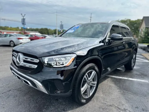 More photos of 2021 MERCEDES-BENZ GLC 300 at Pro Auto Finance, IN
