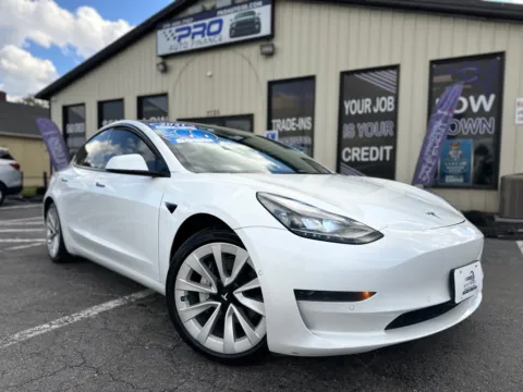 White 2021 TESLA MODEL 3 STANDARD RANGE PLUS for sale in Crown Point, IN