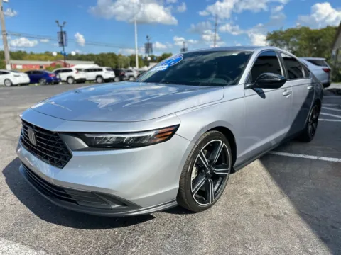 More photos of 2023 HONDA ACCORD HYBRID SPORT at Pro Auto Finance, IN