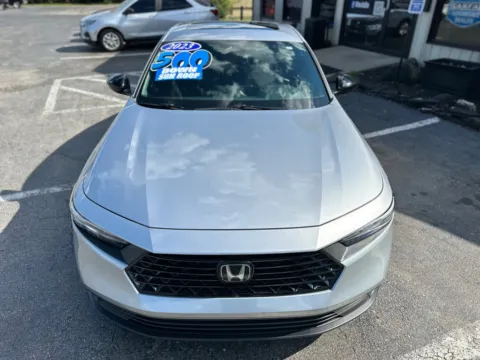 More photos of 2023 HONDA ACCORD HYBRID SPORT at Pro Auto Finance, IN