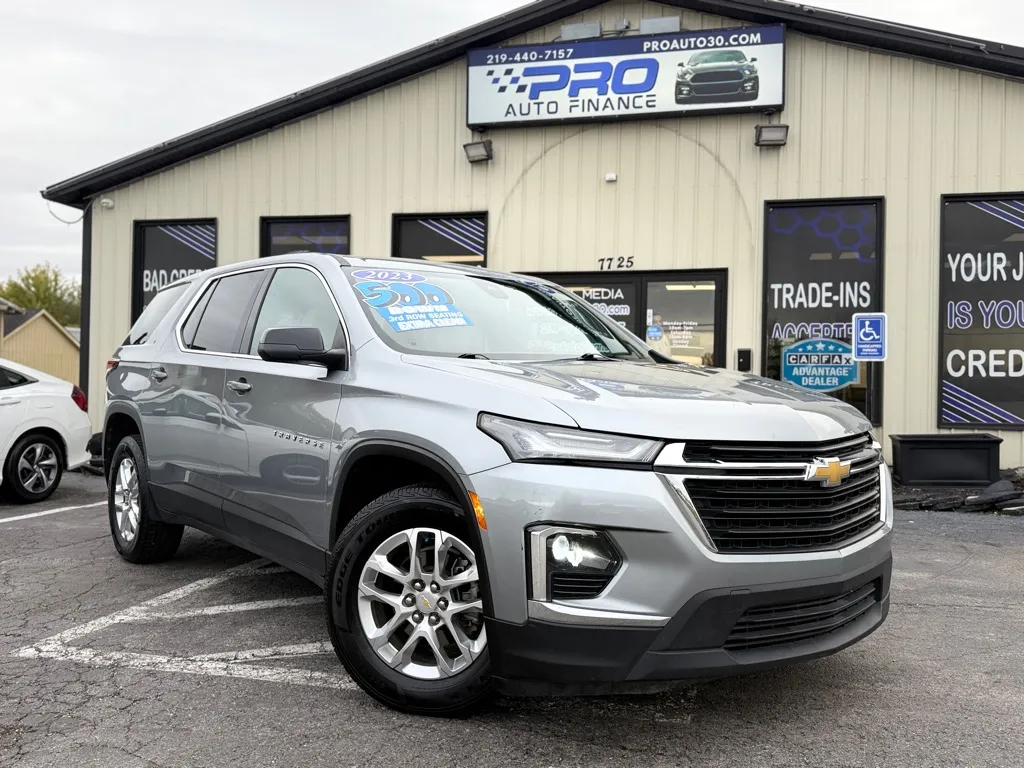 Gray 2023 CHEVROLET TRAVERSE LS for sale in Crown Point, IN