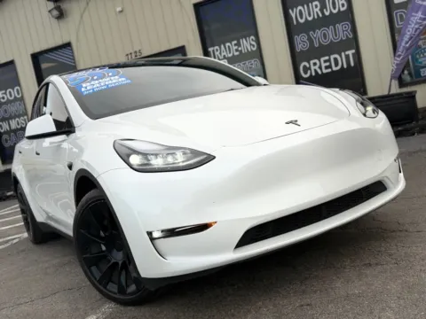 More photos of 2023 TESLA MODEL Y LONG RANGE at Pro Auto Finance, IN