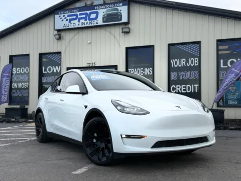 White 2023 TESLA MODEL Y LONG RANGE for sale in Crown Point, IN