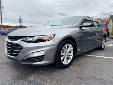 More photos of 2024 CHEVROLET MALIBU LT at Pro Auto Finance, IN
