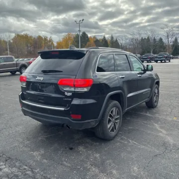 More photos of 2017 Jeep Grand Cherokee Limited Sport Utility 4D at Exclusive Autohaus - Roselle, IL
