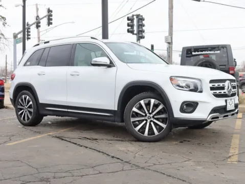 Photos of 2021 Mercedes-Benz GLB 250 4MATIC Sport Utility 4D for sale in Roselle, IL at Exclusive Autohaus - Roselle