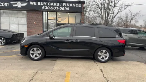 Another view of 2019 Honda Odyssey EX-L Minivan 4D for sale in Roselle, IL at Exclusive Autohaus - Roselle