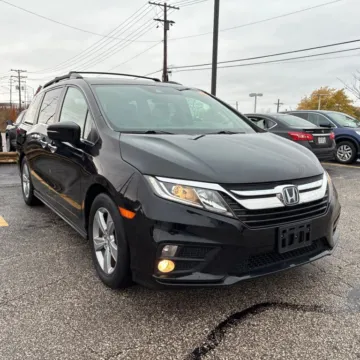 Photos of 2019 Honda Odyssey EX-L Minivan 4D for sale in Roselle, IL at Exclusive Autohaus - Roselle