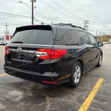 Another view of 2019 Honda Odyssey EX-L Minivan 4D for sale in Roselle, IL at Exclusive Autohaus - Roselle