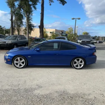 Photos of 2006 Pontiac GTO Coupe 2D for sale in Roselle, IL at Exclusive Autohaus - Roselle