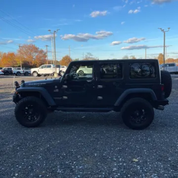 Photos of 2017 Jeep Wrangler Unlimited Rubicon Sport Utility 4D for sale in Roselle, IL at Exclusive Autohaus - Roselle
