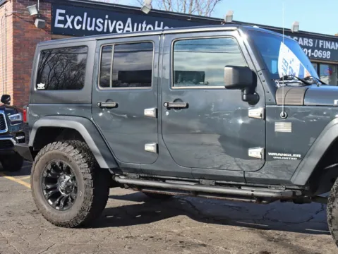 More photos of 2017 Jeep Wrangler Unlimited Rubicon Sport Utility 4D at Exclusive Autohaus - Roselle, IL