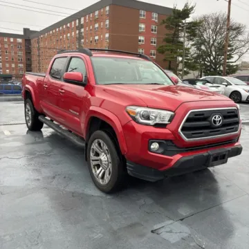 More photos of 2017 Toyota Tacoma Double Cab SR5 Pickup 4D 6 ft at Exclusive Autohaus - Roselle, IL