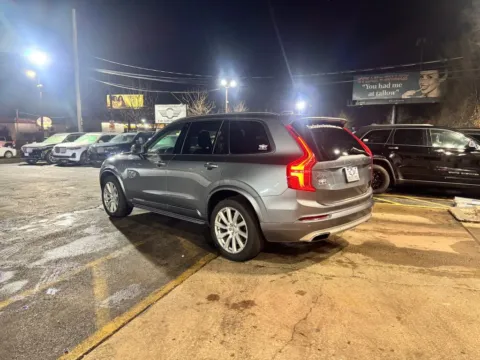 More photos of 2016 Volvo XC90 T8 Inscription Sport Utility 4D at Exclusive Autohaus - Roselle, IL