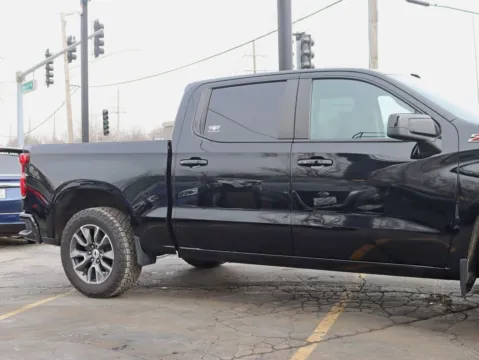 More photos of 2021 Chevrolet Silverado 1500 Crew Cab RST Pickup 4D 5 3/4 ft at Exclusive Autohaus - Roselle, IL