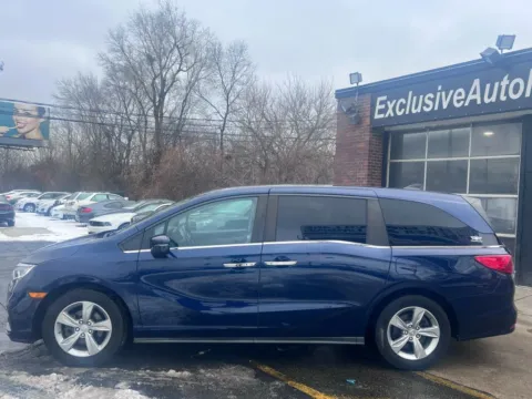 Photos of 2018 Honda Odyssey EX-L Minivan 4D for sale in Roselle, IL at Exclusive Autohaus - Roselle