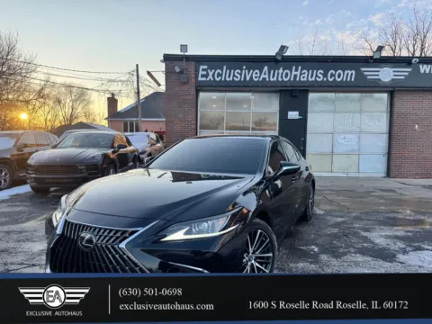 Black 2024 Lexus ES 300h Sedan 4D for sale in Roselle, IL
