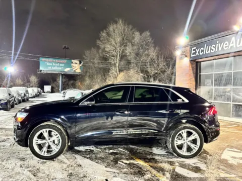 More photos of 2019 Audi Q8 Premium Plus Sport Utility 4D at Exclusive Autohaus - Roselle, IL
