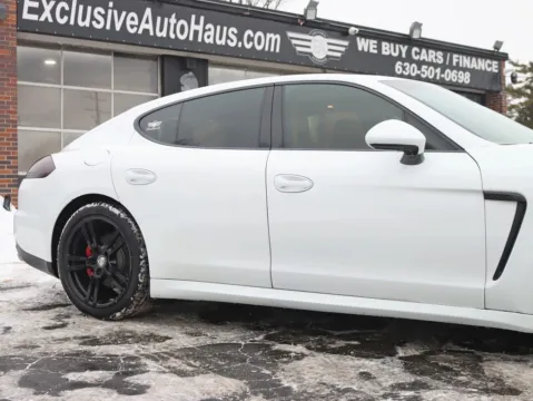 More photos of 2015 Porsche Panamera 4 Sedan 4D at Exclusive Autohaus - Roselle, IL