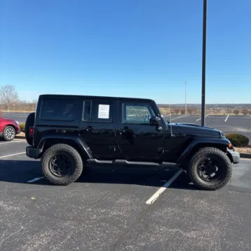 More photos of 2018 Jeep Wrangler Unlimited Altitude (JK) Sport Utility 4D at Exclusive Autohaus - Roselle, IL