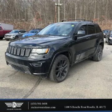 Black 2017 Jeep Grand Cherokee Altitude Sport Utility 4D for sale in Roselle, IL