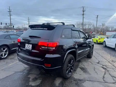More photos of 2017 Jeep Grand Cherokee Altitude Sport Utility 4D at Exclusive Autohaus - Roselle, IL