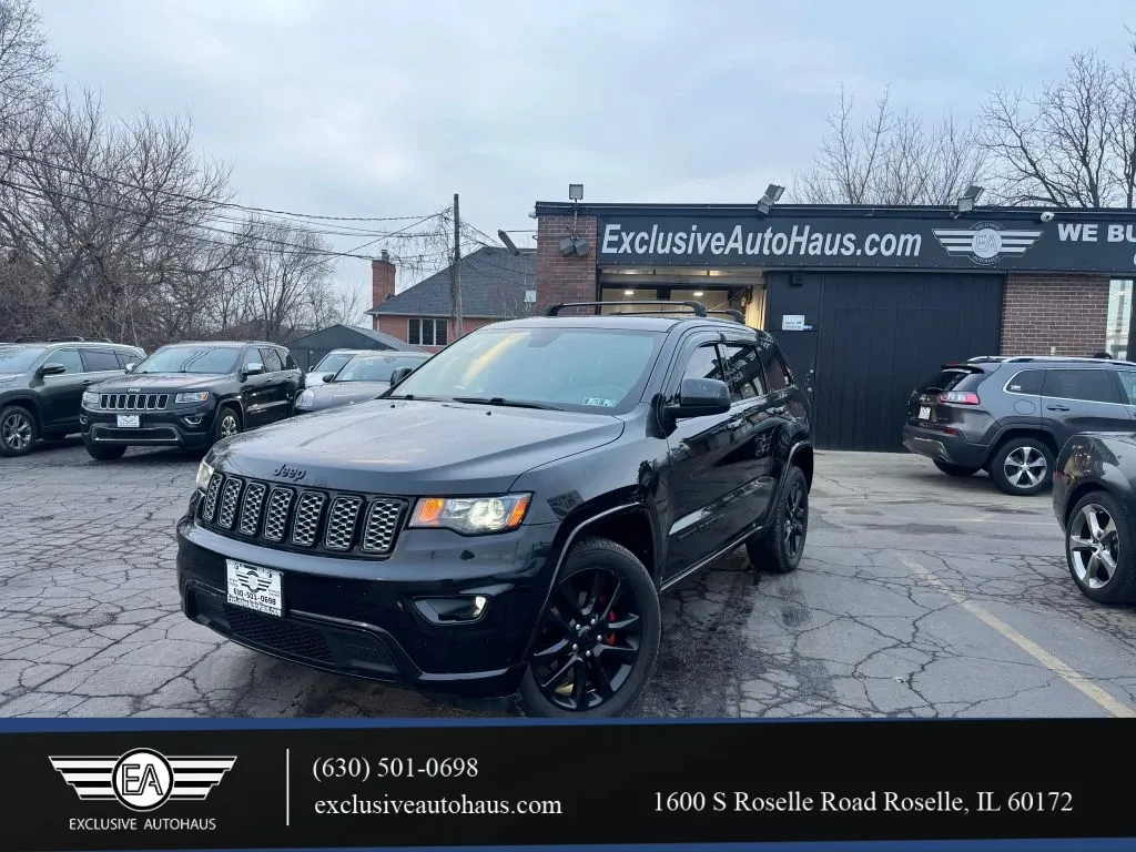 Black 2017 Jeep Grand Cherokee Altitude Sport Utility 4D for sale in Roselle, IL