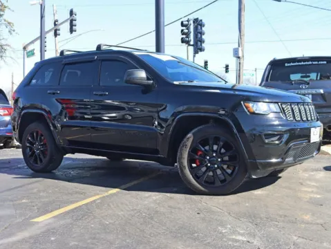 Another view of 2017 Jeep Grand Cherokee Altitude Sport Utility 4D for sale in Roselle, IL at Exclusive Autohaus - Roselle