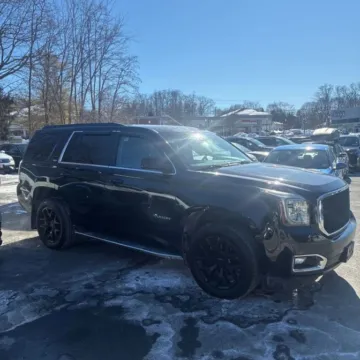 Another view of 2019 GMC Yukon SLT Sport Utility 4D for sale in Roselle, IL at Exclusive Autohaus - Roselle