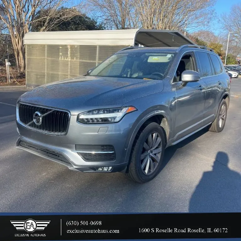 Gray 2017 Volvo XC90 T6 Momentum Sport Utility 4D for sale in Roselle, IL