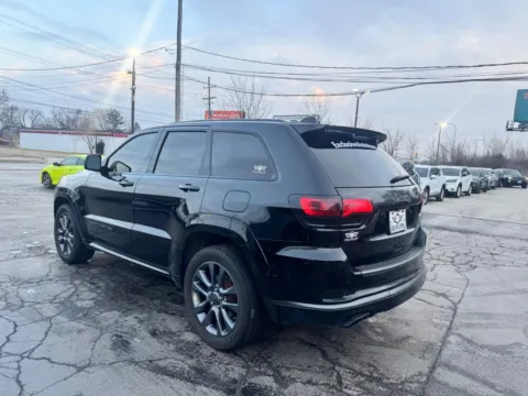 More photos of 2018 Jeep Grand Cherokee High Altitude Sport Utility 4D at Exclusive Autohaus - Roselle, IL