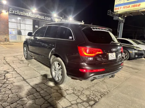 Another view of 2011 Audi Q7 3.0 TDI Quattro Premium Sport Utility 4D for sale in Roselle, IL at Exclusive Autohaus - Roselle