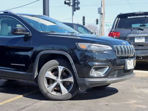Another view of 2019 Jeep Cherokee Limited Sport Utility 4D for sale in Roselle, IL at Exclusive Autohaus - Roselle