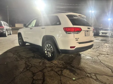 More photos of 2015 Jeep Grand Cherokee Limited Sport Utility 4D at Exclusive Autohaus - Roselle, IL