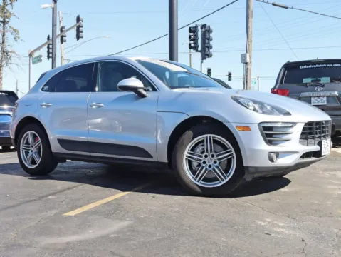 Photos of 2017 Porsche Macan S Sport Utility 4D for sale in Roselle, IL at Exclusive Autohaus - Roselle