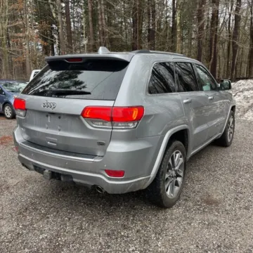 More photos of 2017 Jeep Grand Cherokee Overland Sport Utility 4D at Exclusive Autohaus - Roselle, IL
