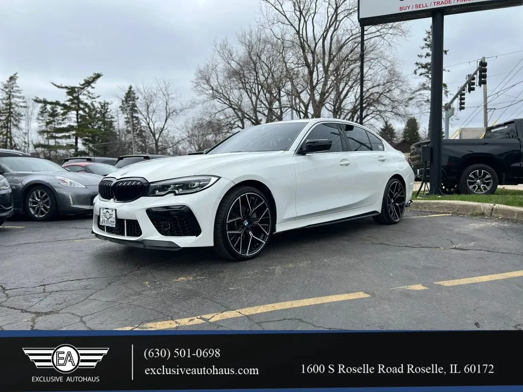 White 2019 BMW 3 Series 330i xDrive Sedan 4D for sale in Roselle, IL
