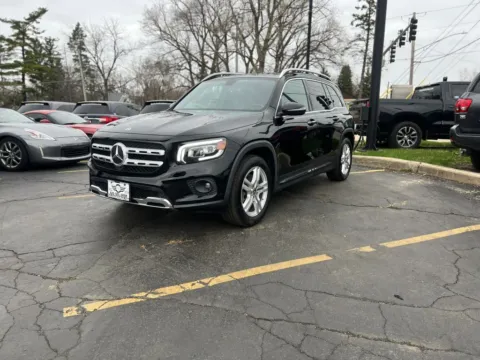 Another view of 2021 Mercedes-Benz GLB 250 4MATIC Sport Utility 4D for sale in Roselle, IL at Exclusive Autohaus - Roselle
