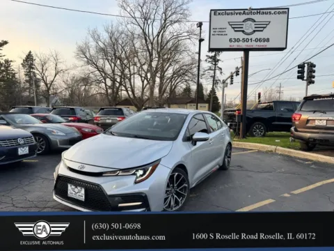 Silver 2020 Toyota Corolla SE Sedan 4D for sale in Roselle, IL