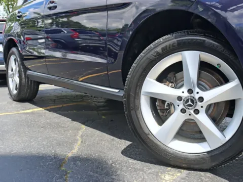 More photos of 2017 Mercedes-Benz GLE 350 4MATIC Sport Utility 4D at Exclusive Autohaus - Roselle, IL