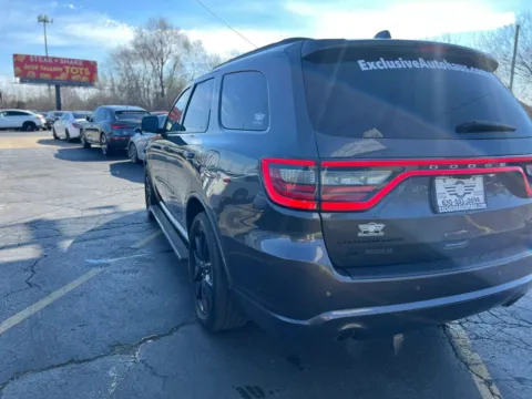 More photos of 2018 Dodge Durango R/T Sport Utility 4D at Exclusive Autohaus - Roselle, IL