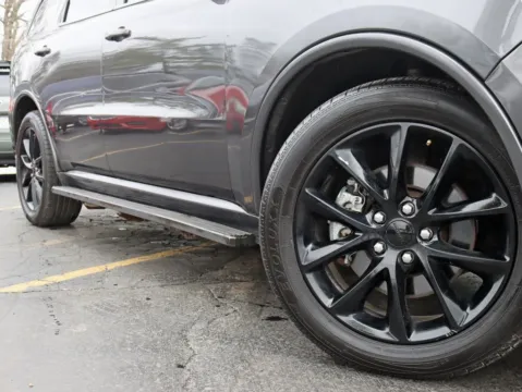 More photos of 2018 Dodge Durango R/T Sport Utility 4D at Exclusive Autohaus - Roselle, IL