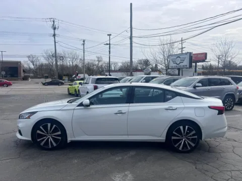 Photos of 2019 Nissan Altima 2.5 Platinum Sedan 4D for sale in Roselle, IL at Exclusive Autohaus - Roselle